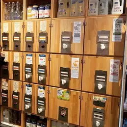 488-biocoop-rousset-sainte-victoire-magasin-bio-vrac-hygiene-liquide-bien-etre.webp